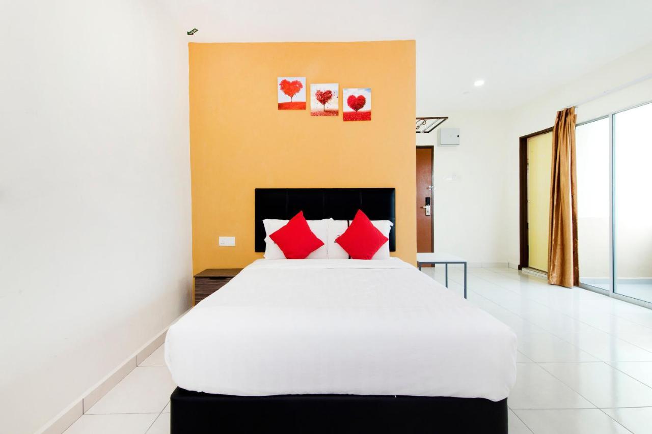 Central Hotel Bahau Bagian luar foto